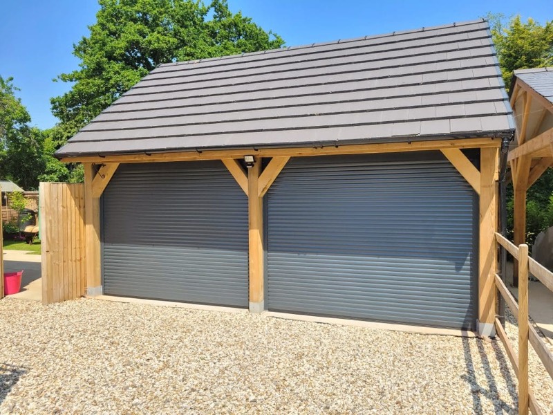 Roller garage door